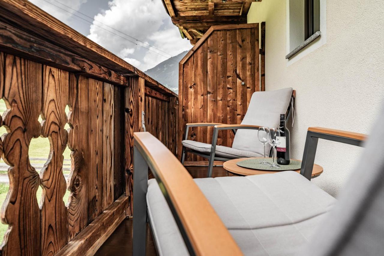 Landhaus Ifangl Mayrhofen Exteriör bild
